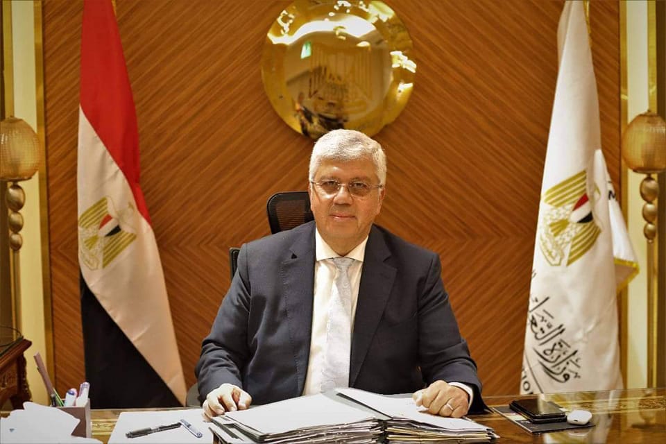 وزير التعليم العالى